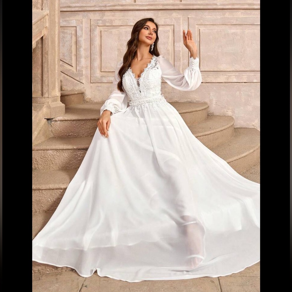 MAXI WHITE DRESS